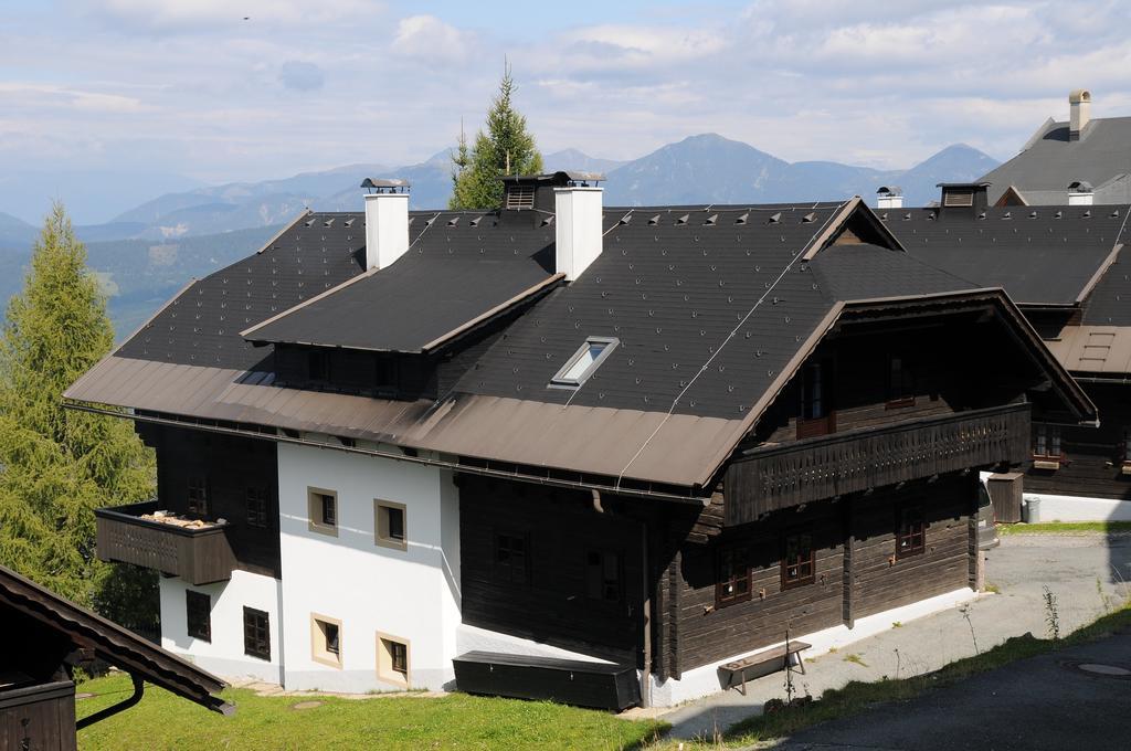 Alpenhäuser Marcius Sonnenalpe Nassfeld Exteriör bild